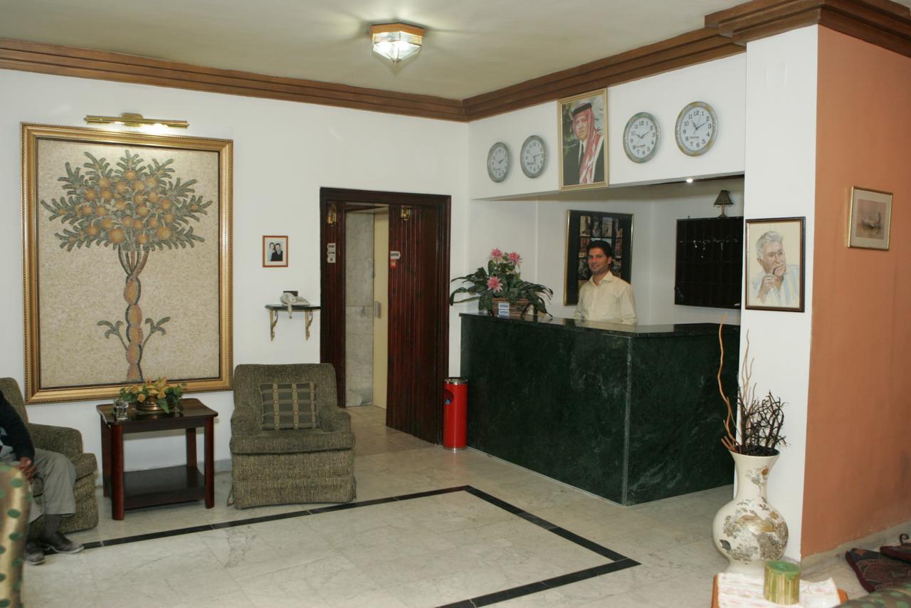 Dove Hotel Амман Екстер'єр фото